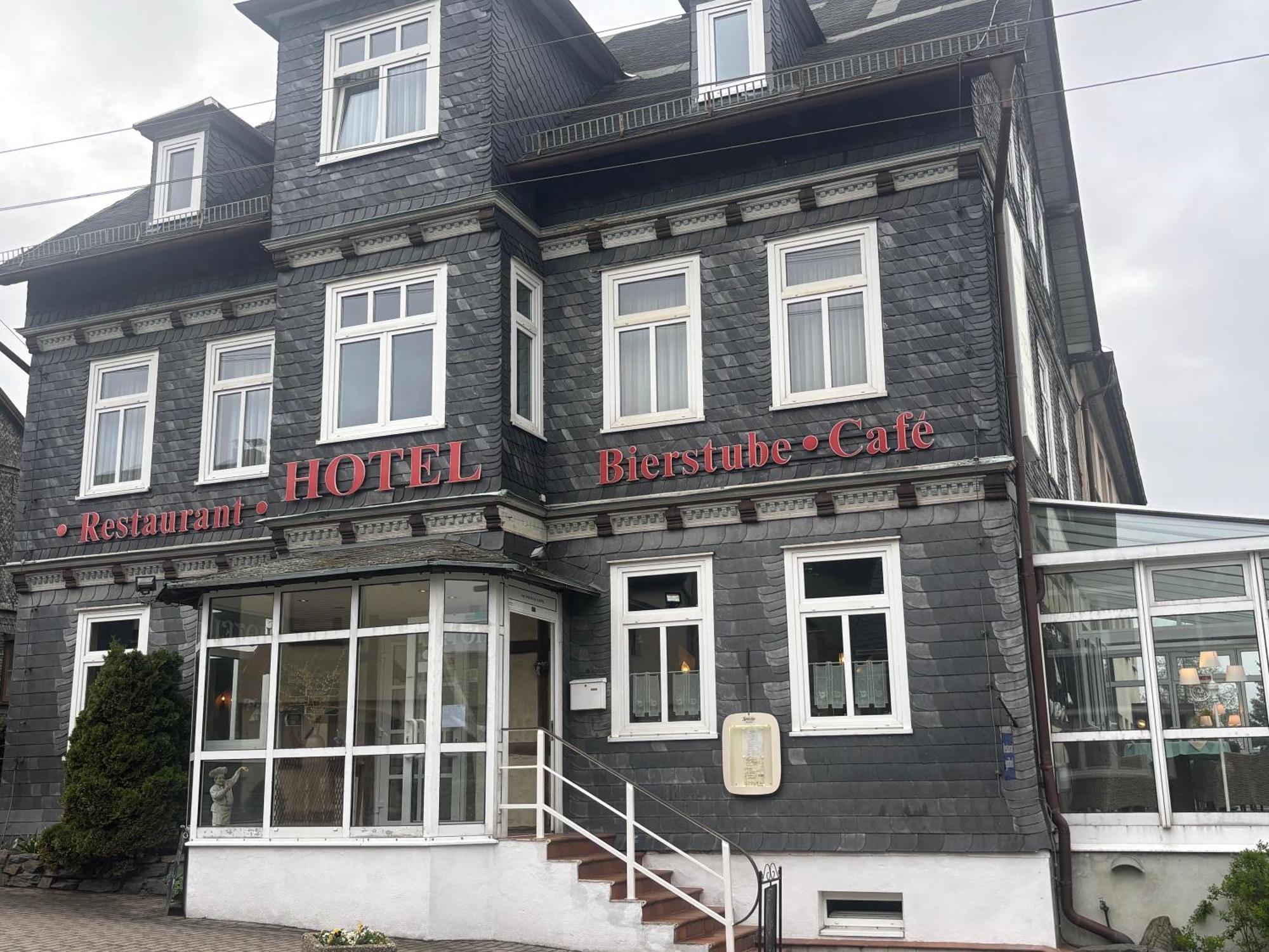 Hotel Burghof Schwarzatal Exterior foto