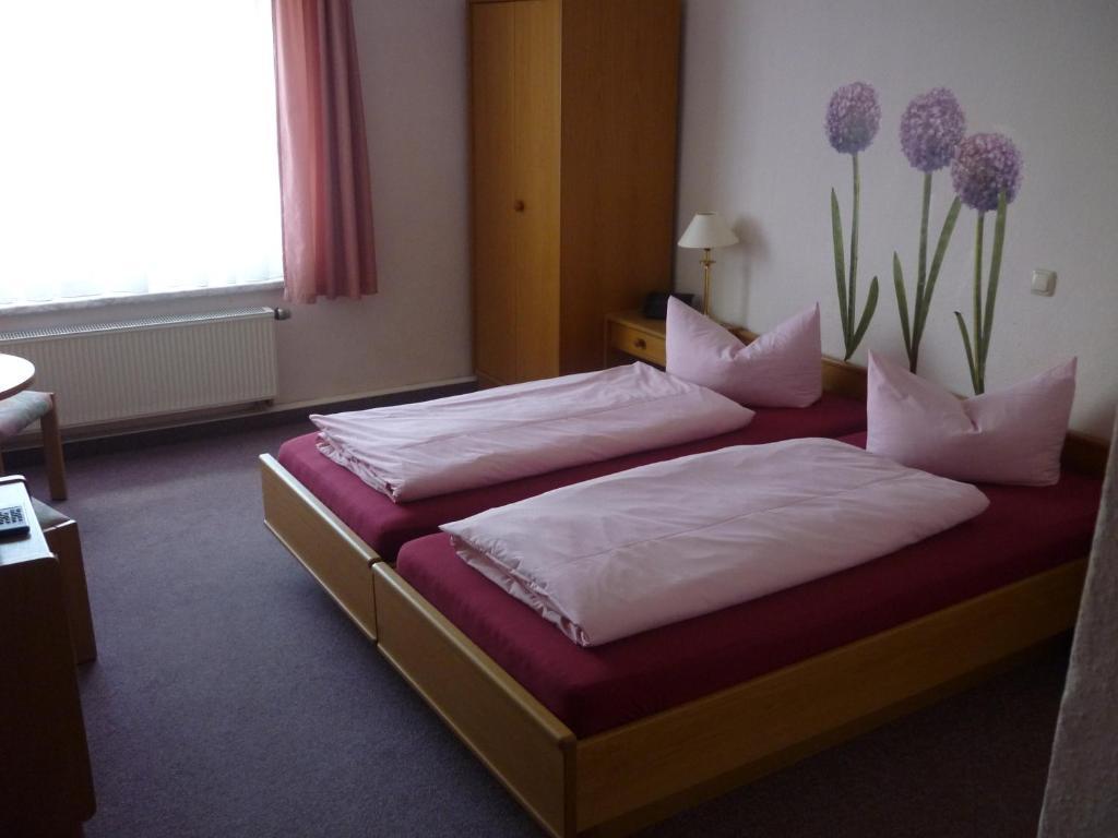 Hotel Burghof Schwarzatal Quarto foto